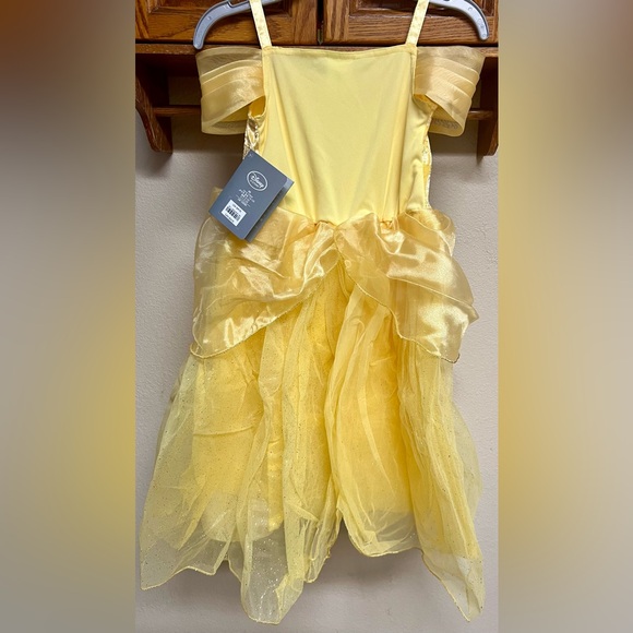 BNWT Disney Belle Gown SIZE 5/6 - Picture 8 of 16